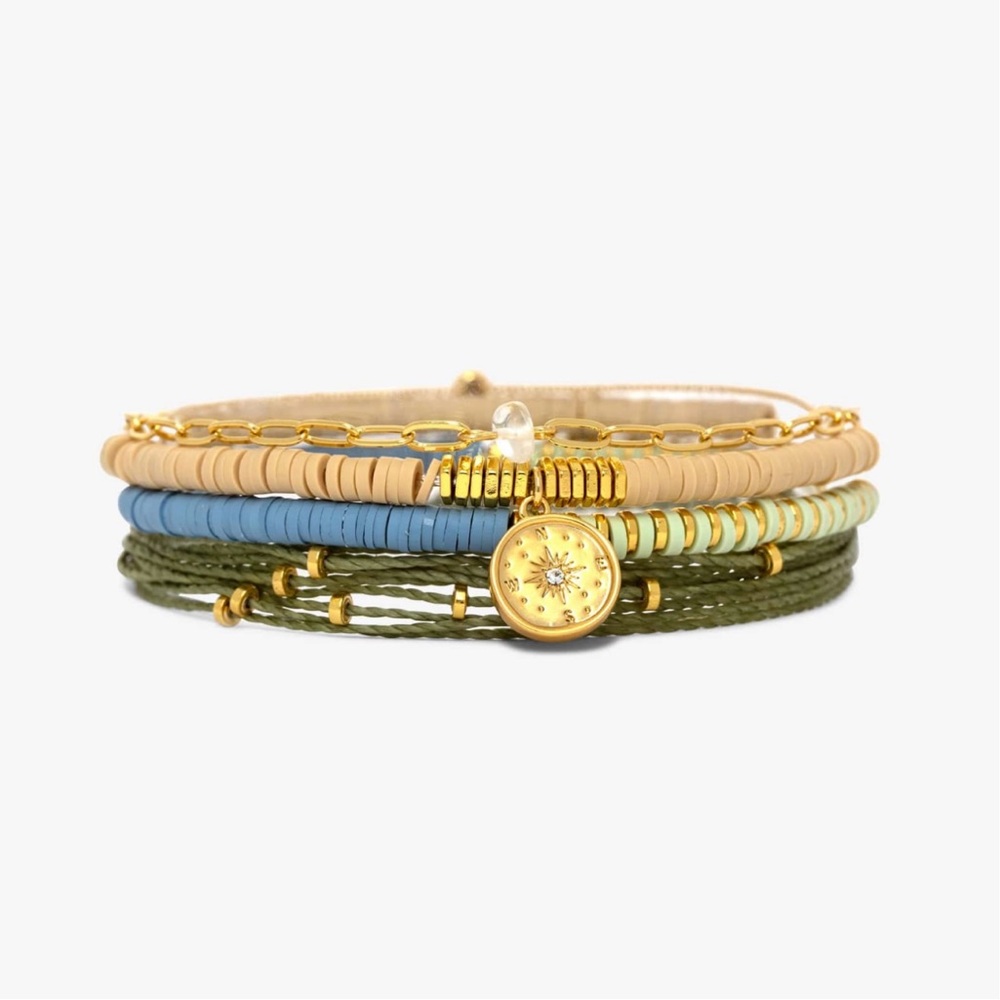 Pura Vida Outdoorsy Gals Style Multi-Color stackable Bracelet Set